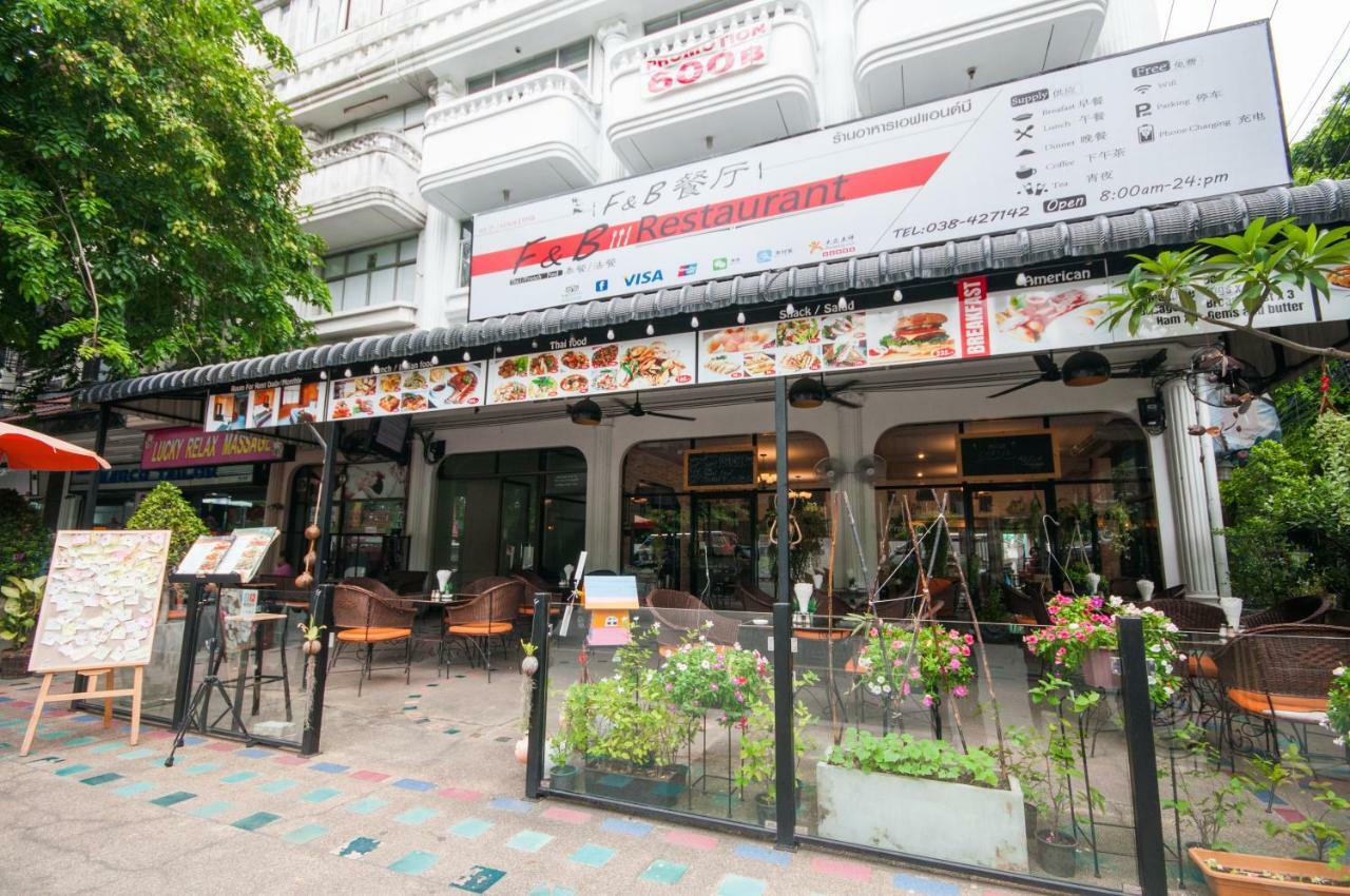 Fnb Hotel Central Pattaya Buitenkant foto